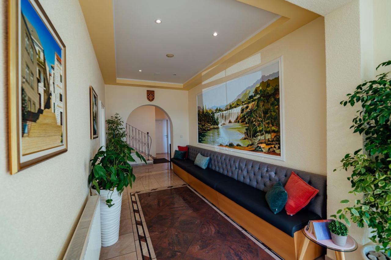Guesthouse Villa Diana 马卡尔斯卡 外观 照片