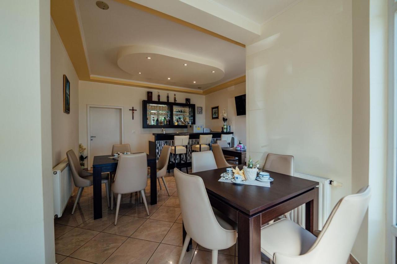 Guesthouse Villa Diana 马卡尔斯卡 外观 照片