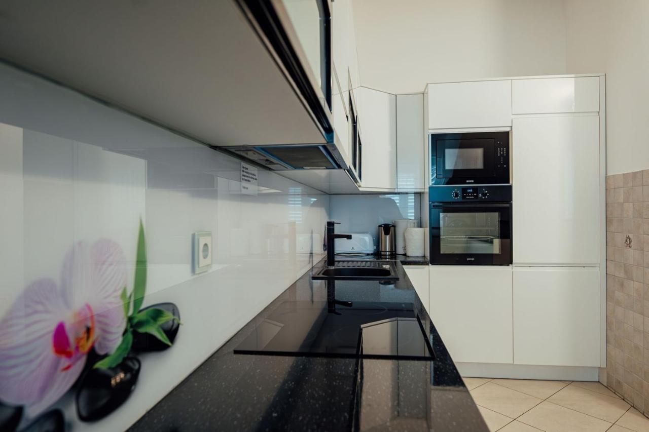 Guesthouse Villa Diana 马卡尔斯卡 外观 照片